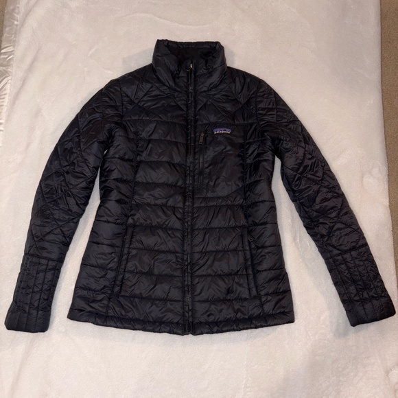 Patagonia Women's Down Sweater - Picture 1 of 2